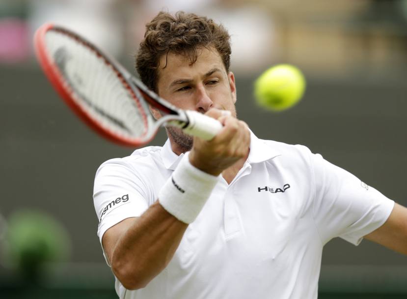 Robin Haase in azione contro Andy Murray (Reuters)